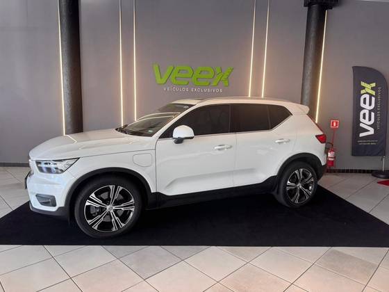 VOLVO XC40 1.5 T5 RECHARGE INSCRIPTION GEARTRONIC